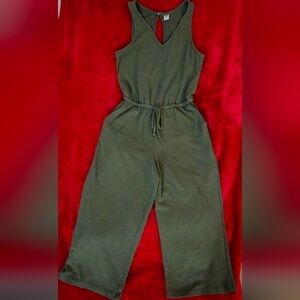 Old Navy Olive Green Drawstring Waist Sleeveless V-Neck Jumpsuit - Size- SP